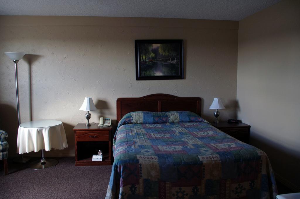 Bella Vista Inn Humboldt 객실 사진