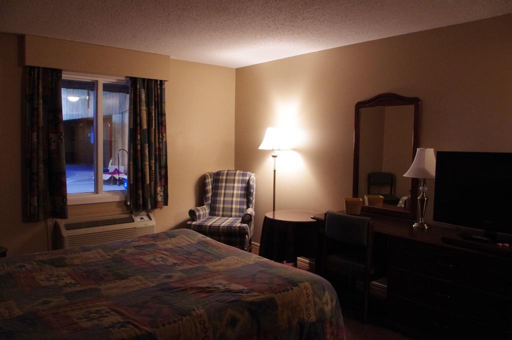 Bella Vista Inn Humboldt 객실 사진